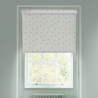 Beehive Electric Roller Blind