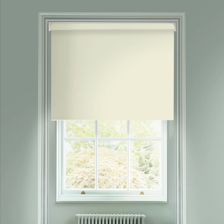 Cosy Cream Blackout Electric Roller Blind