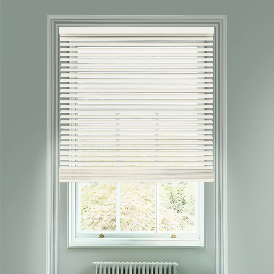 Ivory 50mm Wooden Electric Venetian Blind